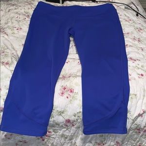 Blue fabletics capris size m